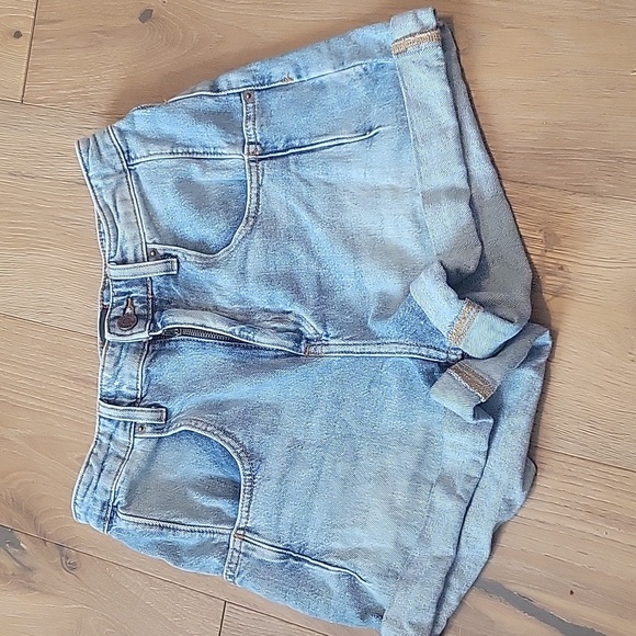 BDG Urban Outfitters High Rise Denim Jean Shorts Size 27 - Picture 2 of 5